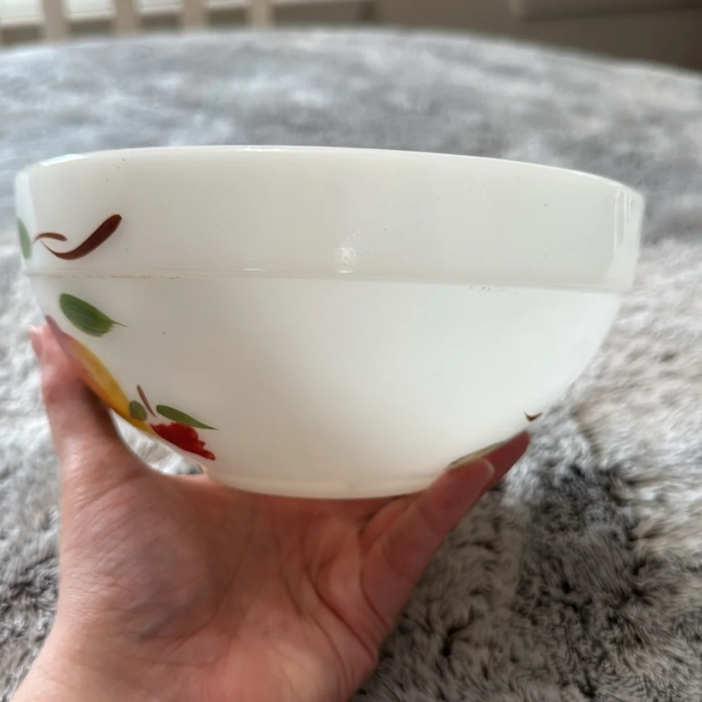 VTG‎ Anchor Hocking Fire King Gay Fad Fruit Hand Painted Milk Glass Mixing Bowl